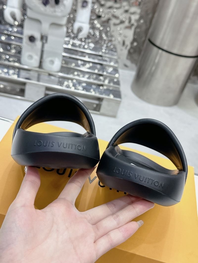 Louis Vuitton Slippers